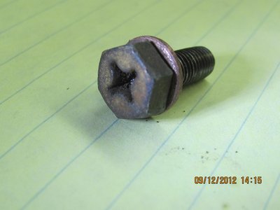 IMG_3422.jpg (39.97 KiB) Viewed 34890 times Lower oil sump screw 1